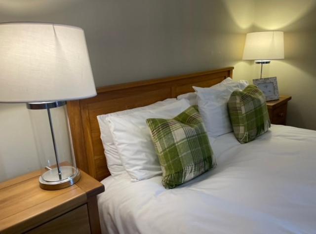 Brooklynn Guest House Grantown-on-Spey ภายนอก รูปภาพ