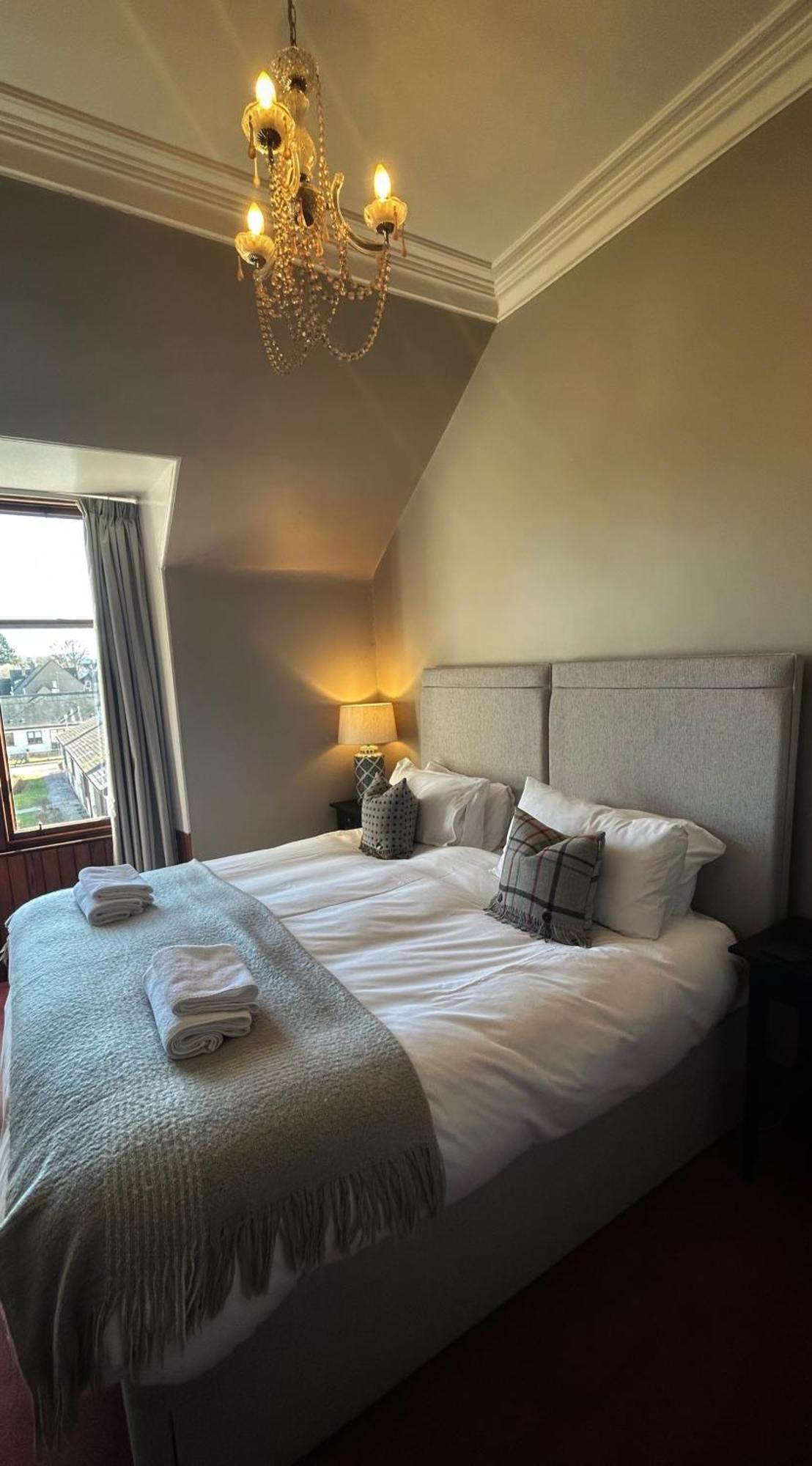 Brooklynn Guest House Grantown-on-Spey ภายนอก รูปภาพ